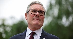 Keir Starmer lemondott a miniszterelnökségről és a Labour vezetéséről