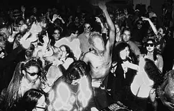 Amikor az underground rave elveszíti az irányítást