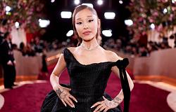 Ariana Grande-hasonmás megosztotta az énekesnő biztató üzenetét: „Gyönyörű vagy, önmagadként”