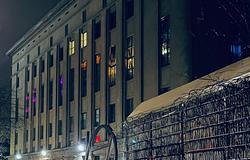 Tűz a Berghain közelében – lángba borult egy üres barakk Berlinben