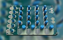 Landscape Moon – a passzív analóg szintetizátor, ami újradefiniálja a hangkísérletezést