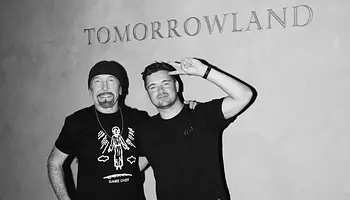 Martin Garrix élőben mutatta be új közös dalát a U2-val a Tomorrowlanden