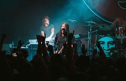 Titkos londoni koncerttel lepte meg rajongóit a Foo Fighters