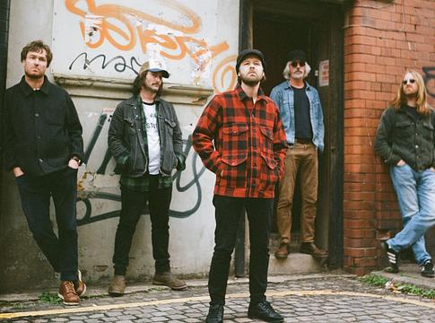 Közel három év után önálló brit–ír turnéra indul a The Coral