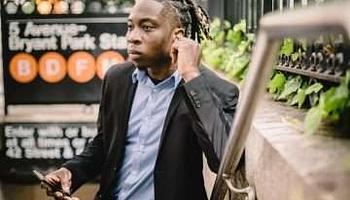 Nuno Bettencourt szerint az élő rock az AI fölött áll