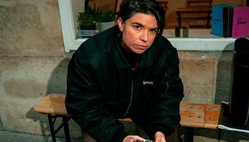 Grand Bleu első EP-je, az Alive megjelent a Labo T.-nál