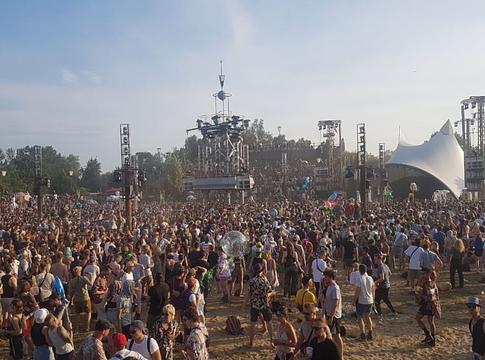 Wespen-Otto, a Fusion Fesztivál csendes őre