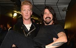 Dave Grohl és Josh Homme barátsága újra színpadra viszi a Foo Fighterst és a Queens Of The Stone Age-et