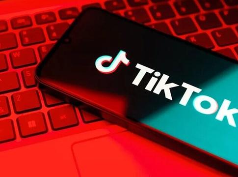TikTok LIVE Fan Club: új szintre emelik az alkotók és rajongók kapcsolatát
