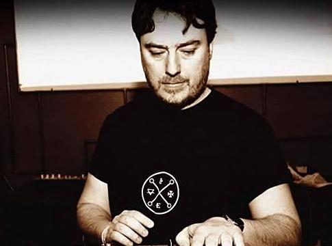 L.D.F csak bakeliten aDJa ki a Tribute To The Latin Posse című EP-t