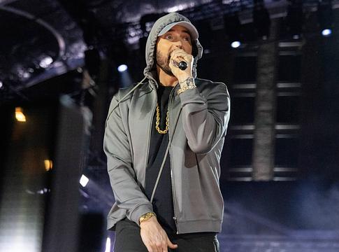 Eminem részleges vereséget szenvedett egy ausztrál védjegyperben
