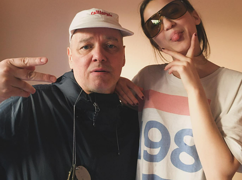 DJ Kaos JollyJams videói megosztják a berlini klubszcénát