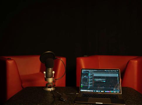 Melodyne alternatívák 2026-ban: valós idejű korrekciótól a jegyszintű szerkesztésig