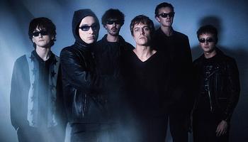 Deadletter közösségi gyűjtést indított, miután kifosztották a turnébuszukat Barcelonában