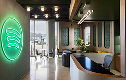 Új stúdiók, eltérő irányok: Apple Music és Spotify Los Angelesben