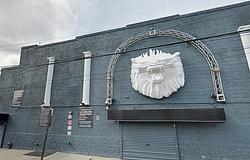 Lövöldözés Queensben: Tíz sérült az Amazura Concert Hall előtt