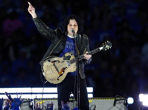 Jack White lányával zenélt Brooklynban