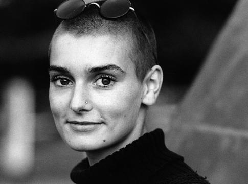 Sinéad O’Connor életét bemutató színpadi előadás érkezik Manchesterbe