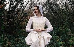 Kate Nash ír gyökereihez nyúl vissza új albumán