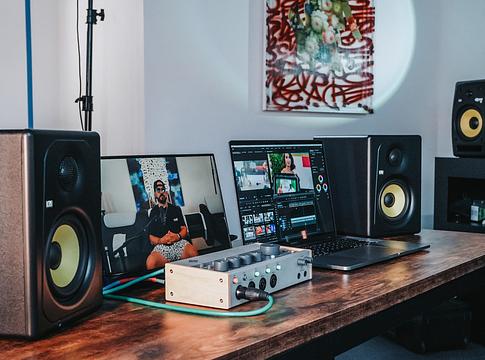 KRK Kreate monitorok költöztek a Miami 555 Studios kreatív központjába