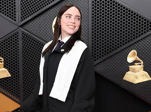 Billie Eilish lehet Sylvia Plath „The Bell Jar” filmadaptációjának főszereplője