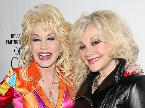Dolly Parton húga kiakadt a halála után terjedő AI-tartalmak miatt