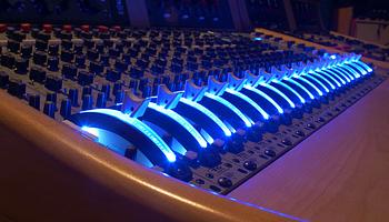 Bemutatkozott a REDD Mixing System: az EMI legendás konzolja új korszakban