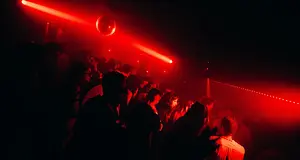 Megvan a teljes Pikes Presents-sor a 528 Ibizában – 20 keddi est és extra dátumok 2026 nyarán