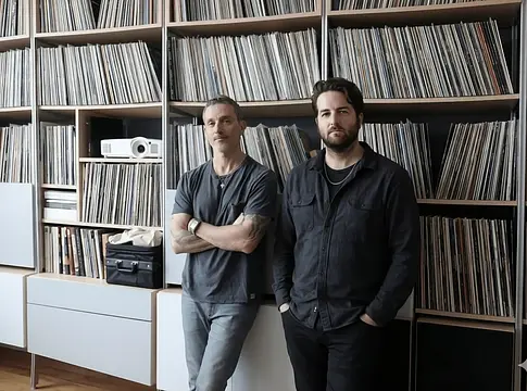 JKriv és Peter Matson közös EP-vel jelentkezett: megérkezett a „Facile”