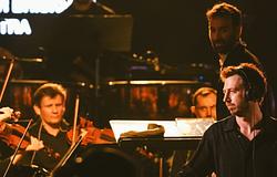 Mita Gami és a Meir Briskman Zenekar először New Yorkban: különleges elektronikus-szimfonikus debütálás a Brooklyn Paramountban