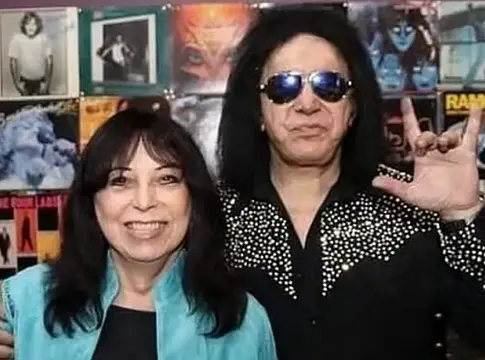 225 dollár egy dalért: Vinnie Vincent új kislemeze megosztja a rajongókat