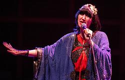 Megjelent a Yeah Yeah Yeahs Royal Albert Hall-koncertlemeze