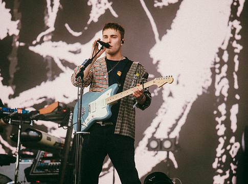 Sam Fender a Music Venue Trustnak adományozta Mercury Prize nyereményét