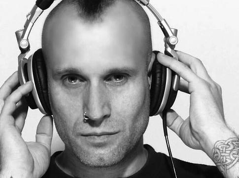 Elhunyt DJ Tráva, a cseh elektronikus zene úttörője