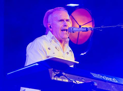 Howard Jones és a Jupiter-8: több mint négy évtizedes szerelem