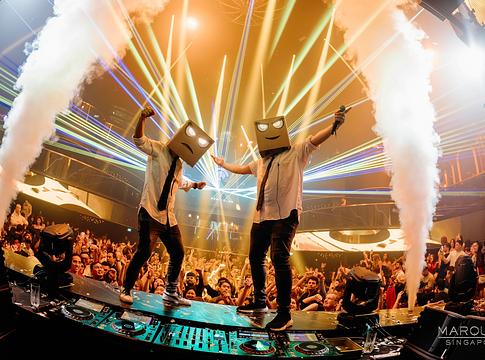 DJs From Mars újraértelmezi a You Get What You Give-t Van Snyder, Serena Bleu és Alexander Popov közreműködésével