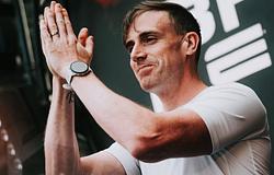 Bryan Kearney a Forevermore-ral folytatja trance-es sikersorozatát