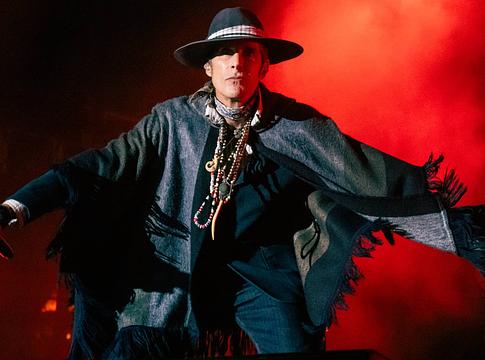 Perry Farrell bocsánatot kért a Jane’s Addiction feloszlásához vezető incidens miatt