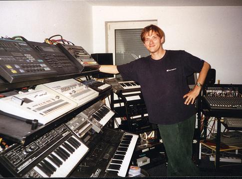Mijk van Dijk újra előveszi a More-t: rework és Superstrobe-remix a Superstition Recordsnál