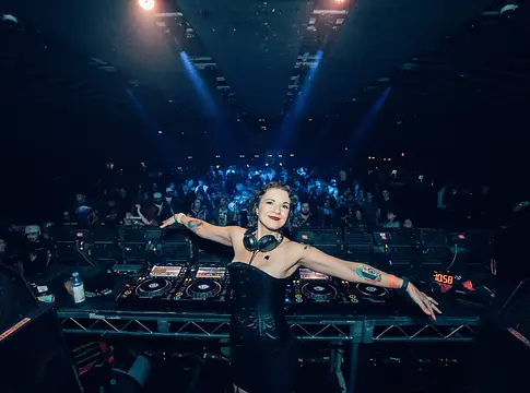 Dianthe bemutatta új, sötét és energikus EP-jét – megérkezett az Intrusion