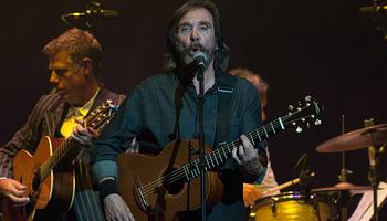 Elhunyt Dennis Locorriere, a Dr. Hook énekes-gitárosa, 76 éves volt