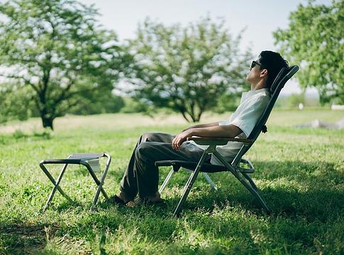 Snow Peak Relaxáló Szék – pihenés és inspiráció a szabadban