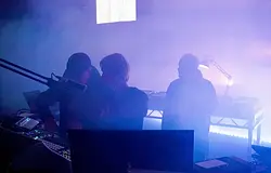 Underworld és KI/KI közös számmal jelentkezett: Arp12
