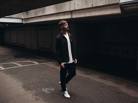 Patrick Topping és Rebūke közös trekkje a tánctérre visz