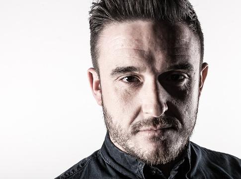 Elhunyt Matt Tolfrey, az underground zenei színtér ikonja