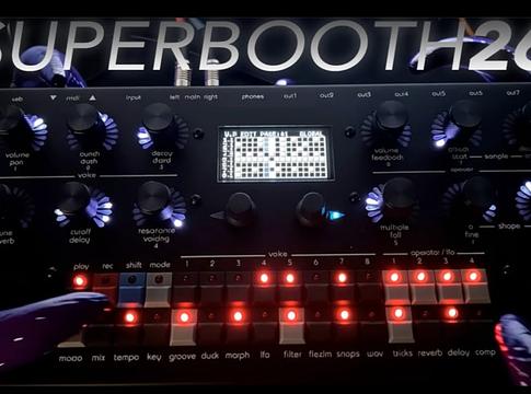 Twisted Electrons FLEXFM: hibrid sampling–FM groovebox 8 szólamon