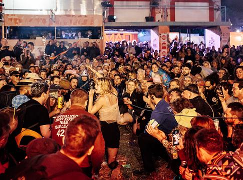 Az indie kiadók bevételeik 80%-át visszaforgatják az előadóikba