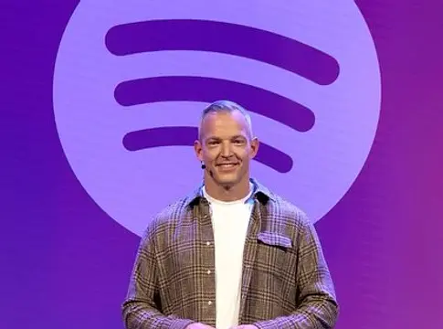 Spotify: hivatalos, AI-alapú remixek jöhetnek a platformon