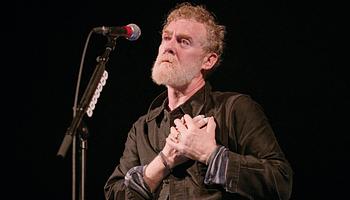 Glen Hansard utolsó fellépését órákkal a halála előtt vették fel a kedvenc dublini kocsmájában