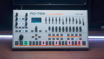 Behringer RD-765: négy klasszikus Roland dobgép hangulatát gyúrja egy gépbe
